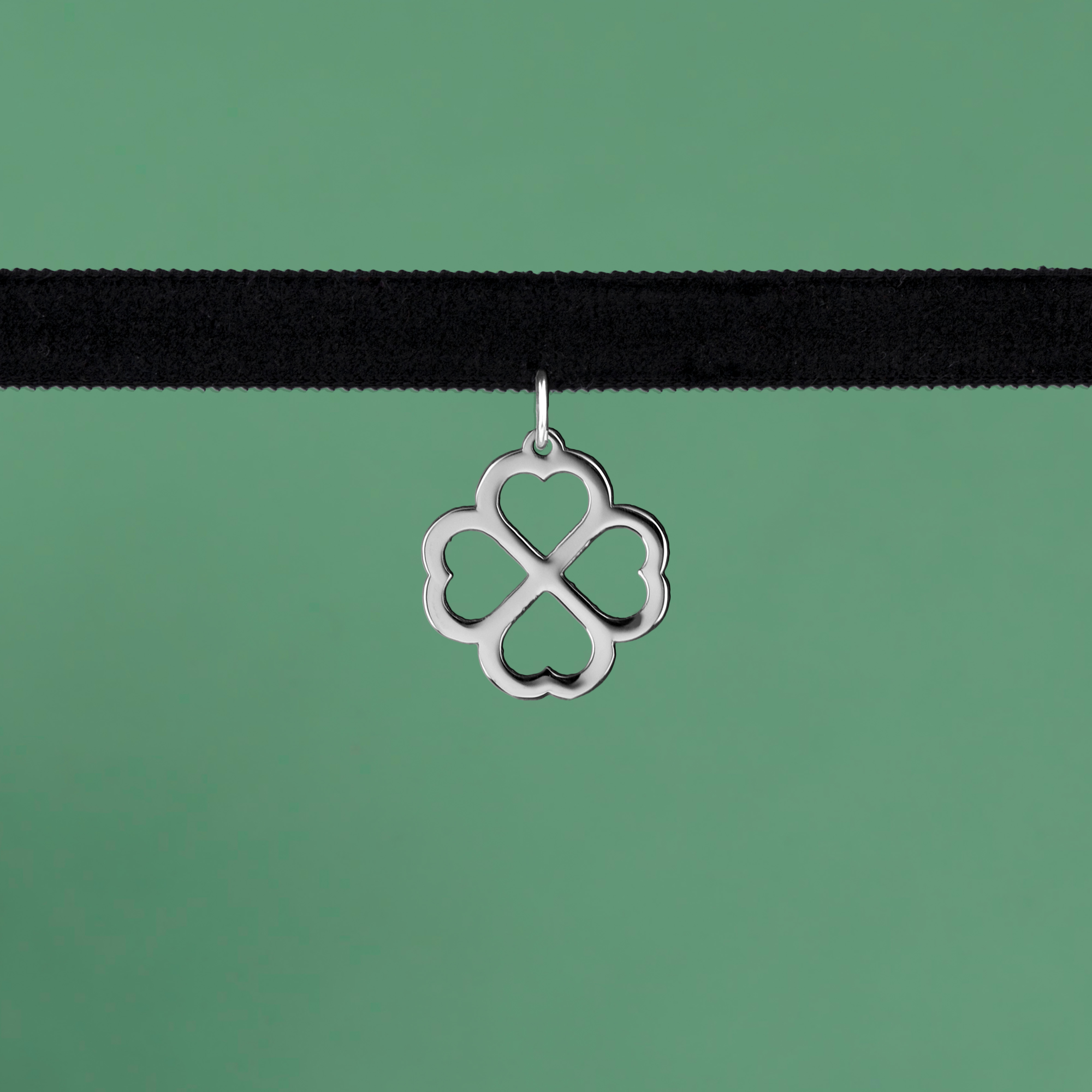 Náhrdelník choker štvorlístok