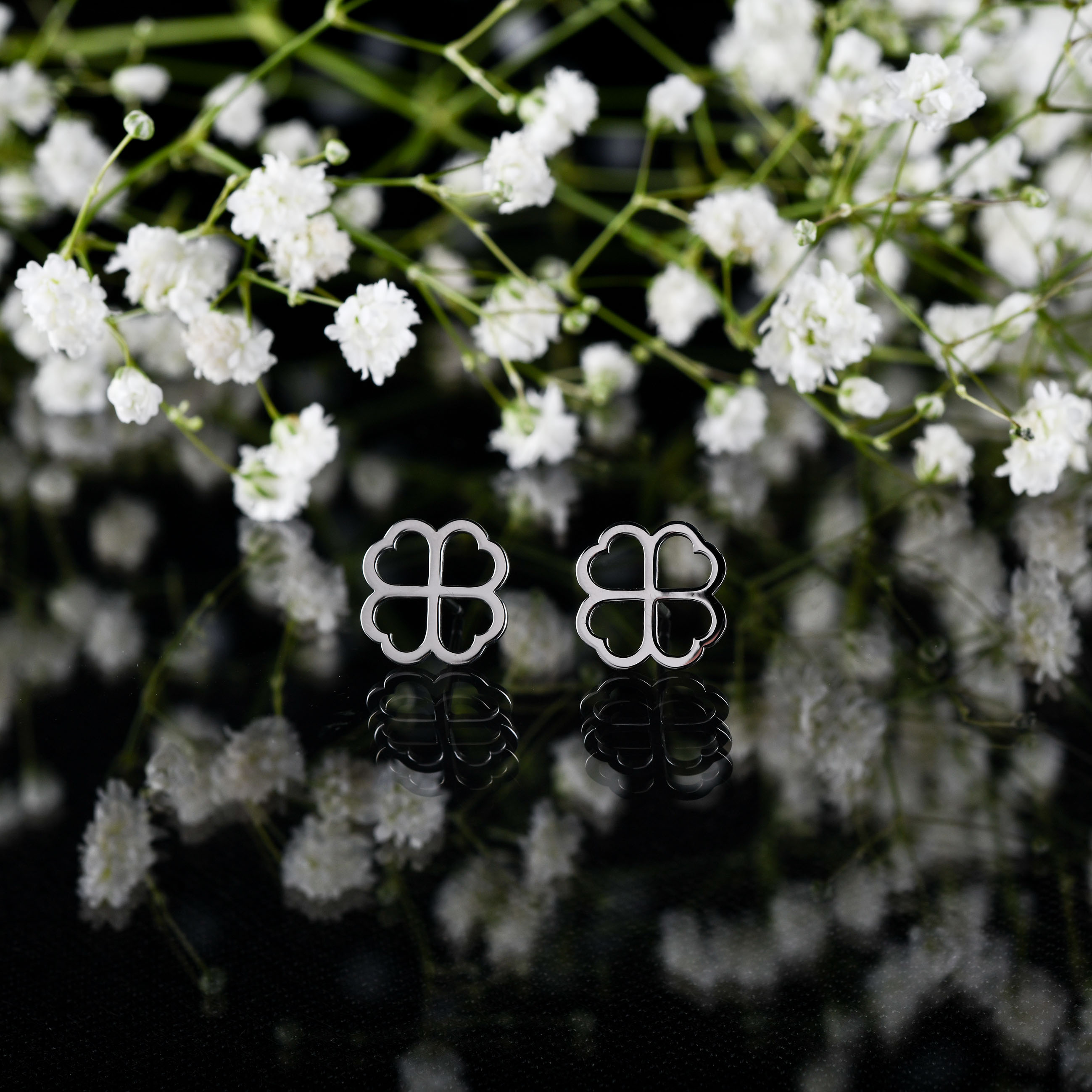 Napichovacie náušnice štvorlístky