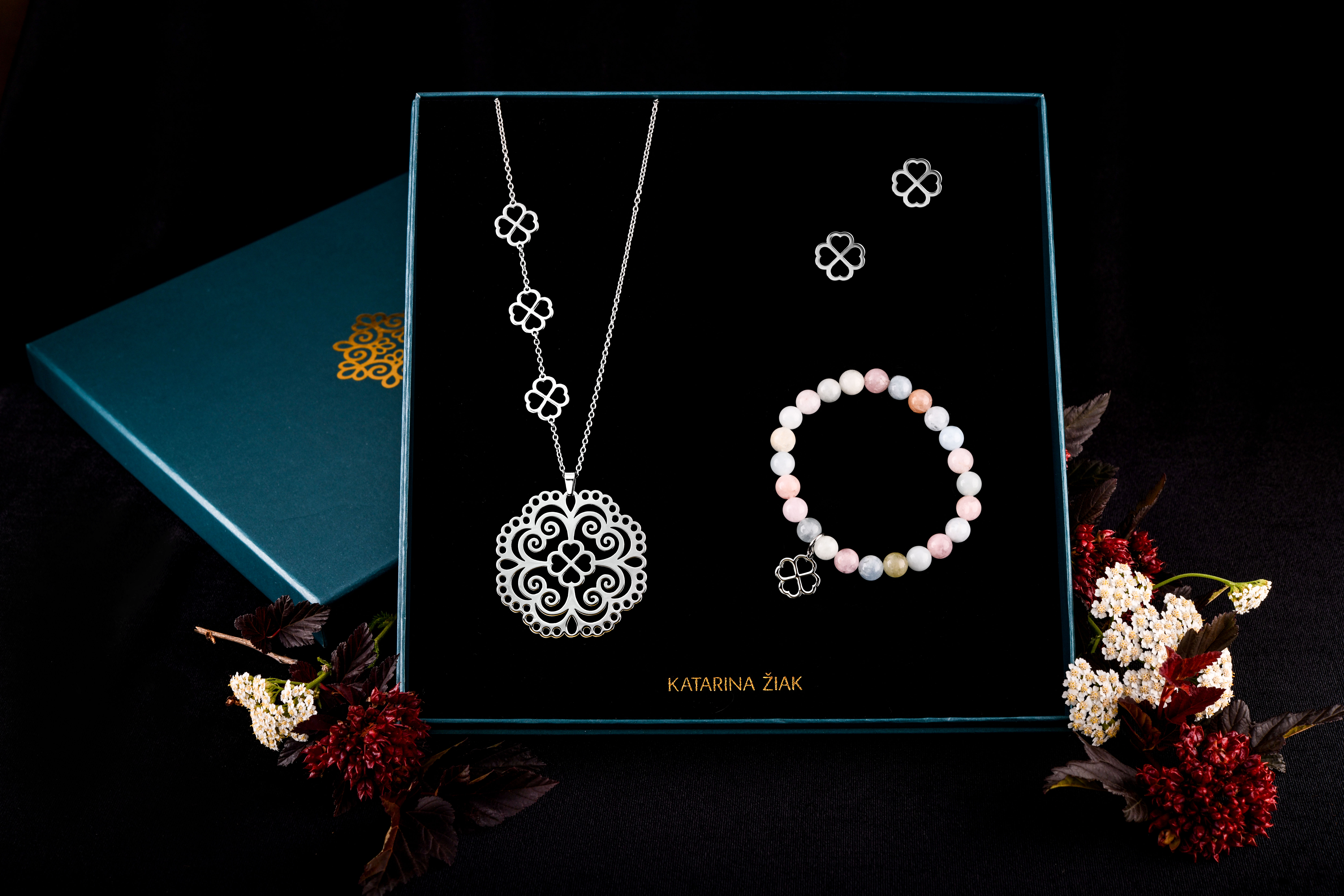 Napichovacie náušnice štvorlístky