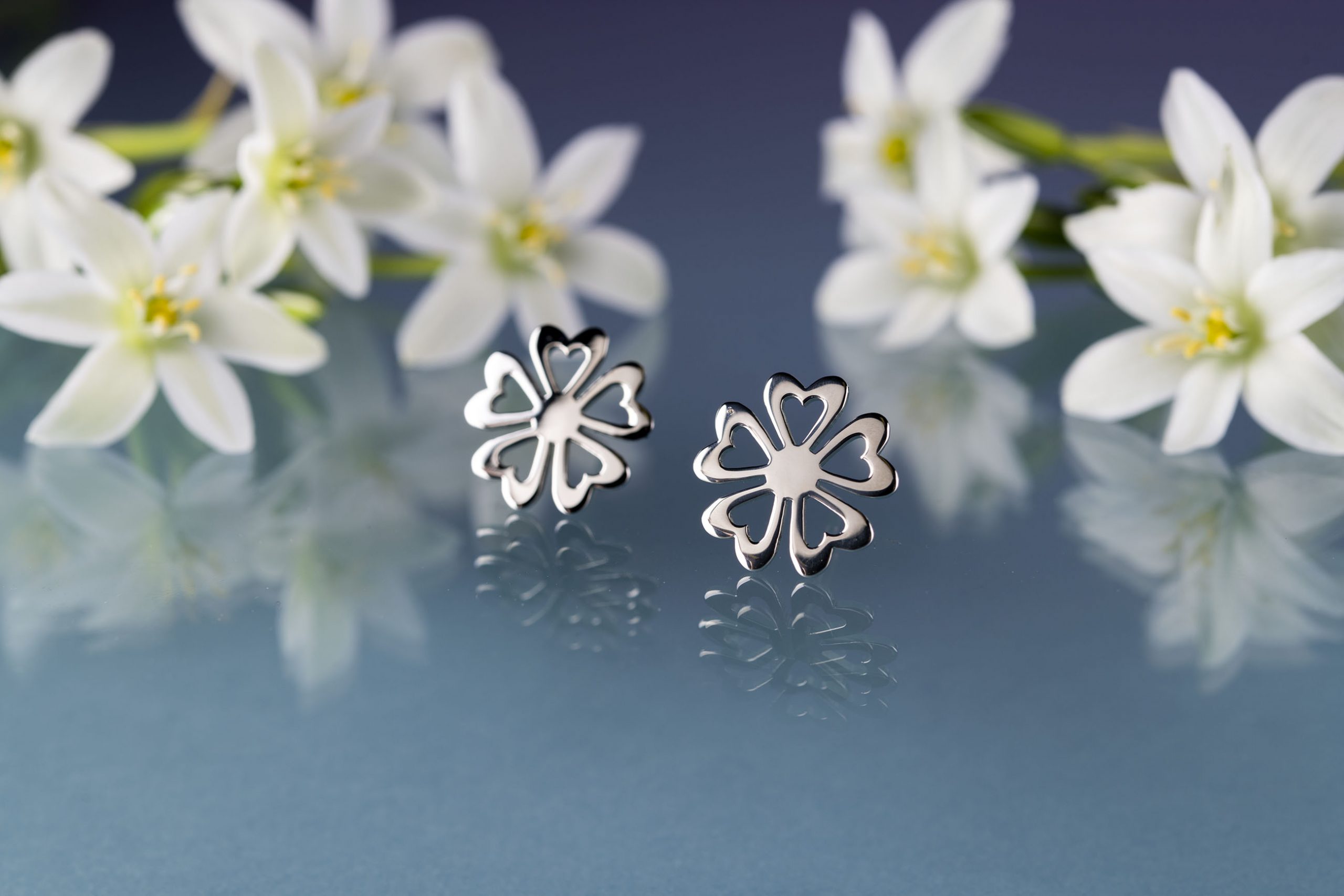 Napichovacie náušnice kvietok vajnory 1