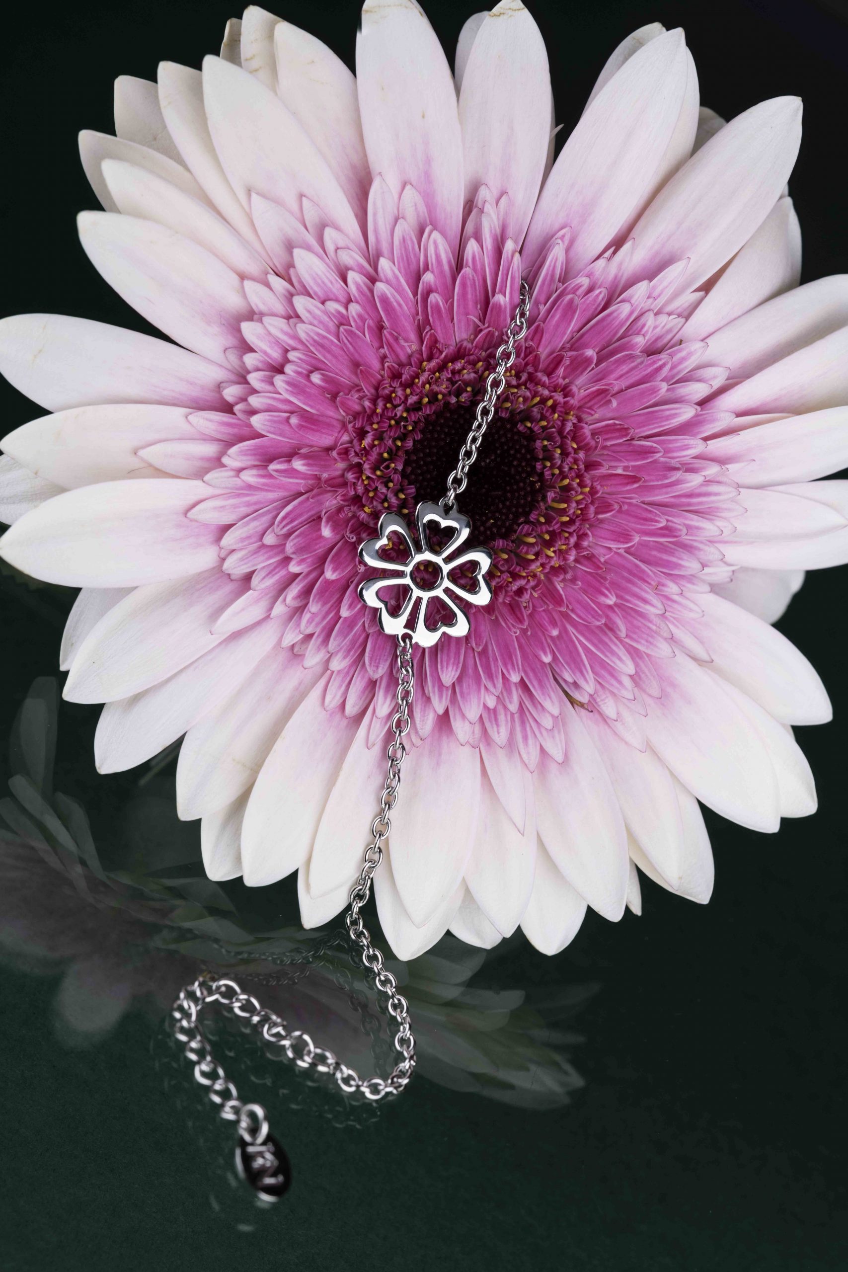 Náramok vajnorský kvietok 1