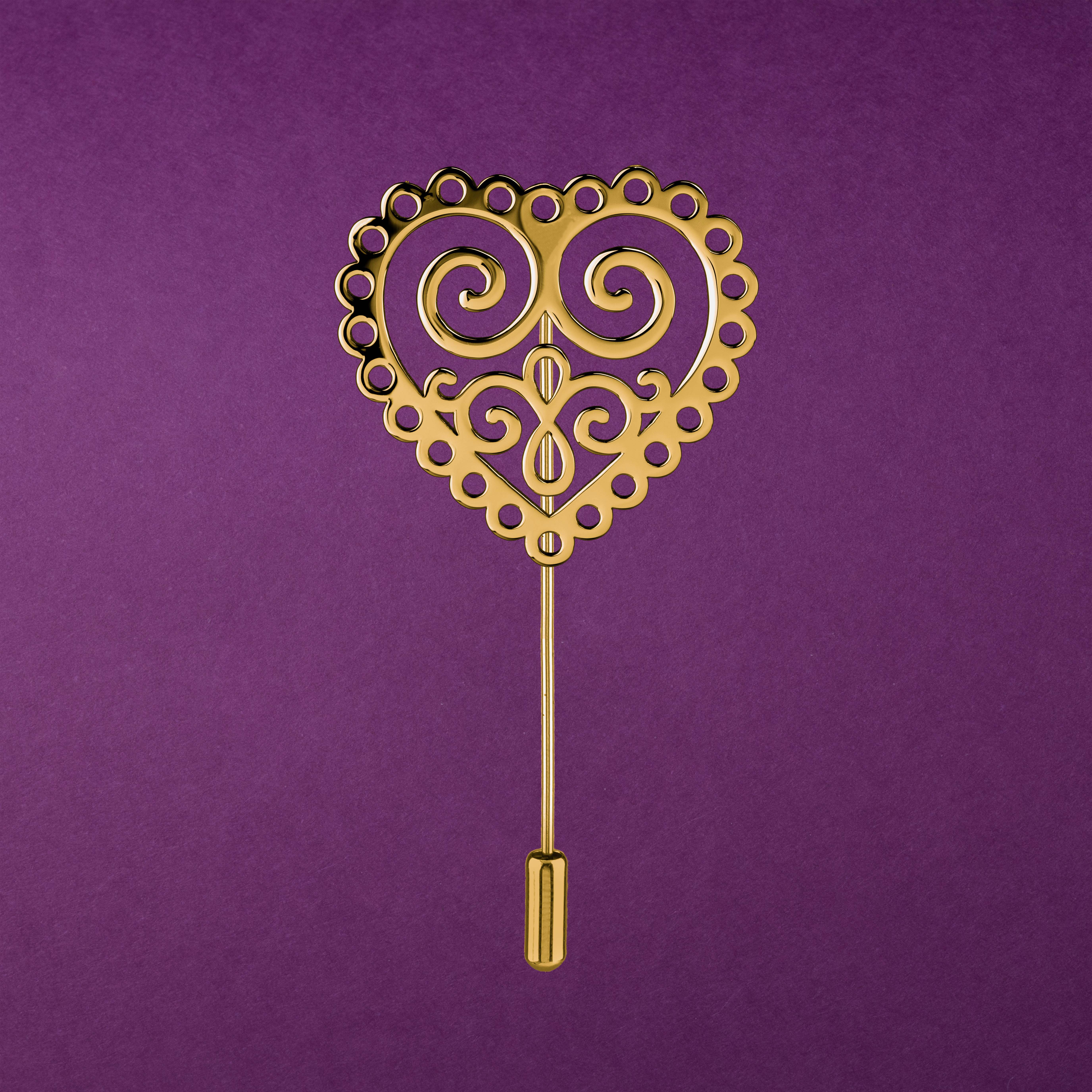 Brošňa ornamentové srdce